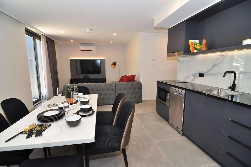 Deco Hotel Camberra